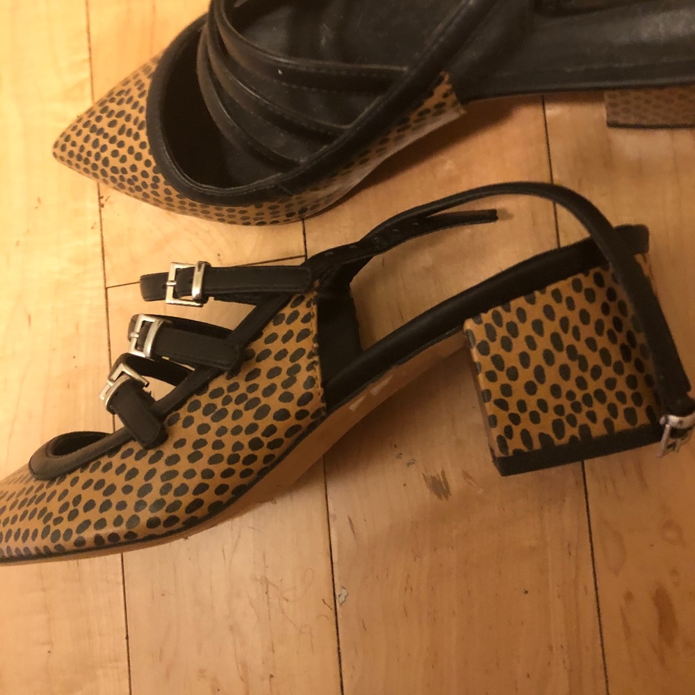 Nordstrom Chic Yet Hip Dotted Pointy-Toed Shoe With Stack Heel